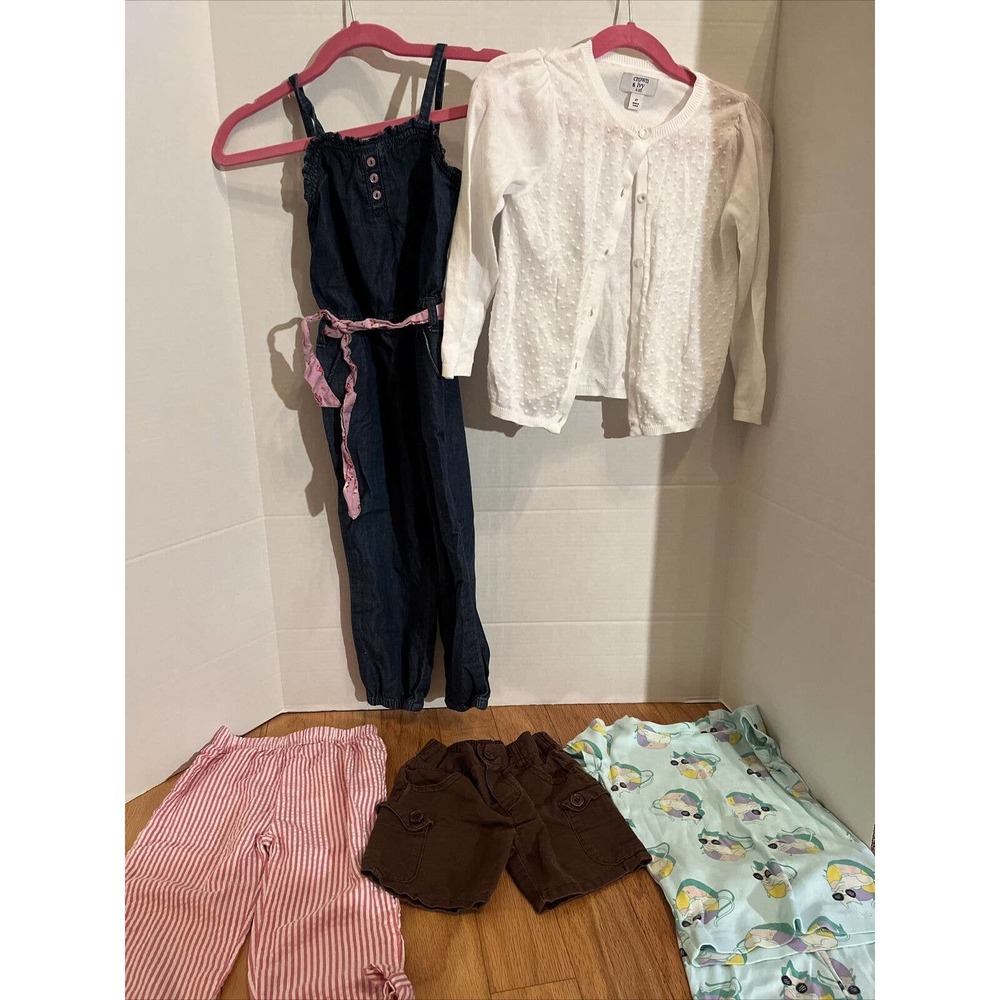 Bundle of five toddler Girls Size 3 or 3t. (Seller ID 162)